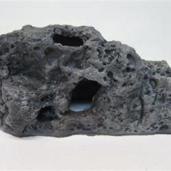 Akvariehule i lava-design. Skaber naturlig dekoration og skjul for fisk. På lager hos tildinfisk.dk.