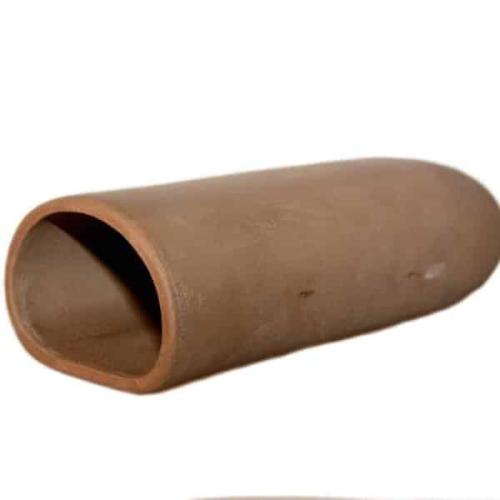 Terracotta ynglehule - naturligt skjul for akvariefisk. Øg ynglechancerne! Køb nu på tildinfisk.dk.