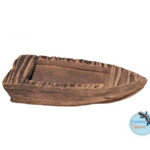 Rustik akvariedekoration i form af en træbåd, perfekt til at tilføje naturligt look til dit akvarium.